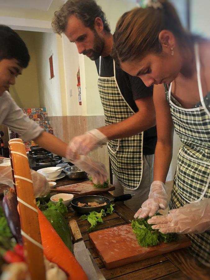 Corner Night Market Homestay Χόι Αν Εξωτερικό φωτογραφία